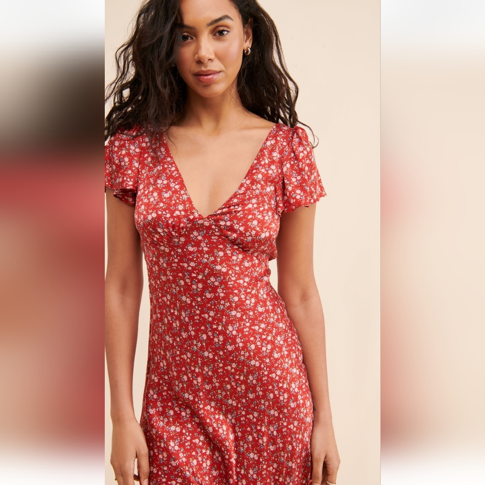 **Last One Left**Selkie The Flutter Slip Dress in Jam Cake - Picture 4 of 16